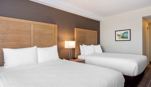 Standard Room, 2 Double Beds, Non Smoking