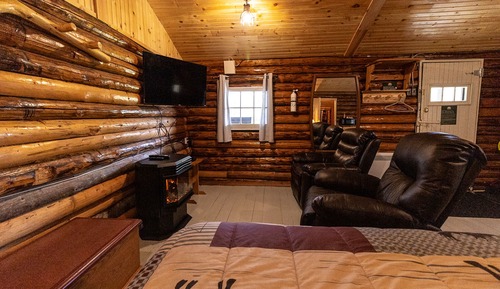 One bedroom studio with kitchette