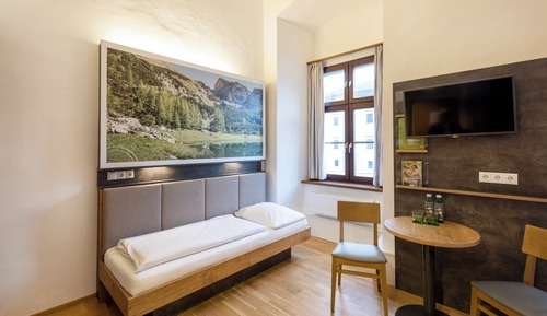 Basic Triple Room