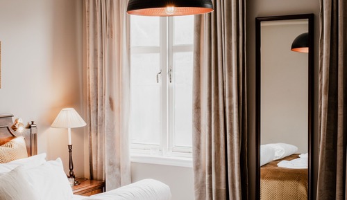 Suite, Balcony