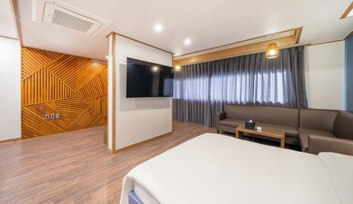 Suite A