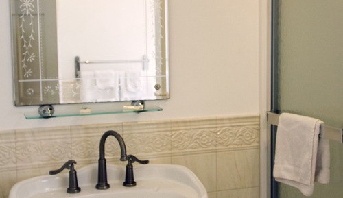 Suite, 1 Queen Bed, Jetted Tub