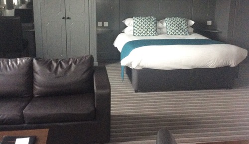 Suite, Ensuite
