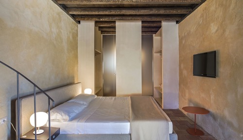 Superior Room, Split Level
