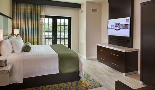 Suite, 1 King Bed, Balcony