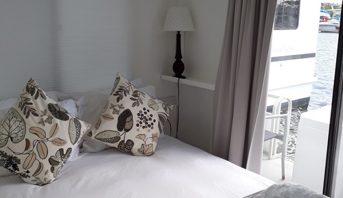 Romantic Bungalow, 1 Bedroom, Kitchen, Harbor View (Sea Turtle)