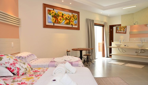 Luxury Triple Room, Jetted Tub, Ground Floor