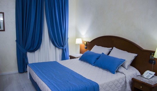 Junior Suite, 1 King Bed