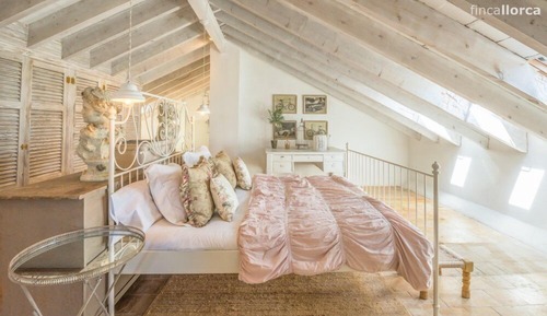 Romantic Studio Suite