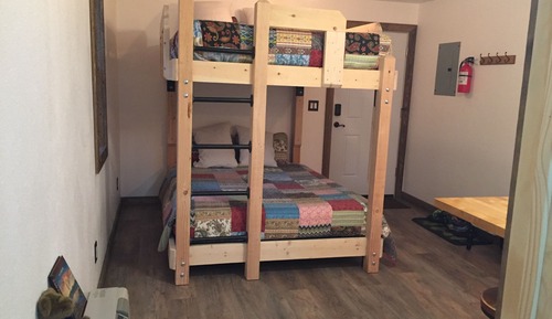 Premium Cabin, 2 Queen Beds, Kitchen, Mountainside