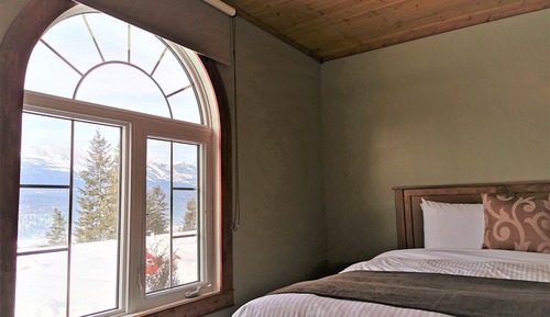 Sunflower Chalet