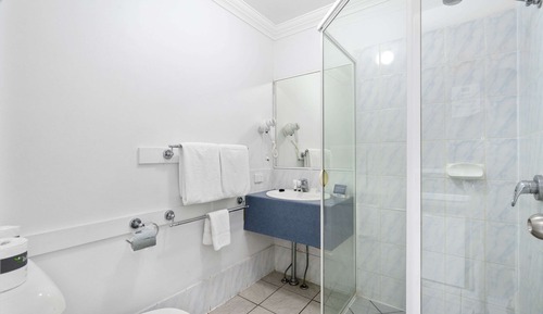 Standard Room, Multiple Beds, Non Smoking