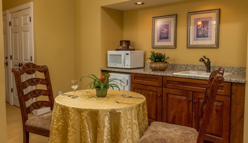 Veranda Suite
