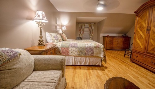 Deluxe Apartment, 2 Bedrooms, Kitchen, Garden View