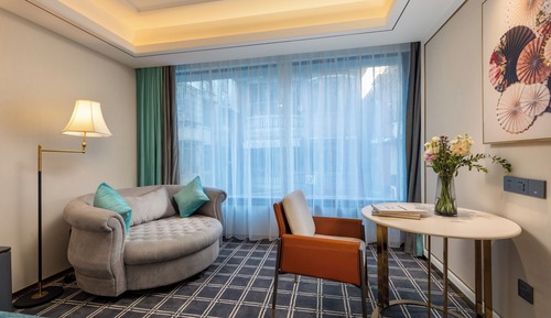 Business Twin Room, City View
