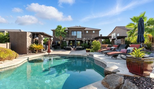 House (5 Bedrooms)