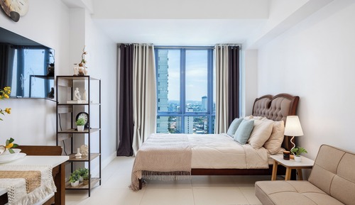 Deluxe Condo