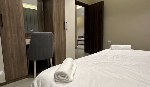 Apartment, 2 Bedrooms, Accessible, Smoking