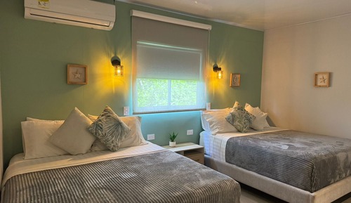 Family Quadruple Room, 2 Queen Beds, Private Bathroom