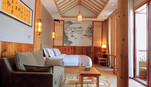 Luxury Double Room, City View