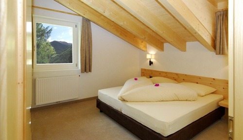 Apartment, Balcony, Mountain View