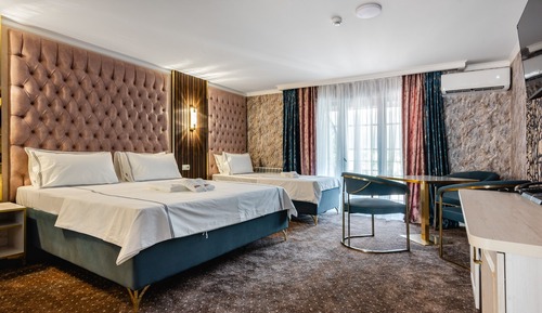 Family Studio Suite, Balcony
