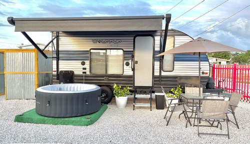 Deluxe Mobile Home