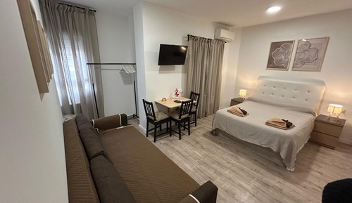 Quadruple Room, Shared Bathroom