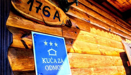 House (Holida Home Šegota)