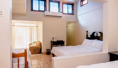 Comfort Triple Room