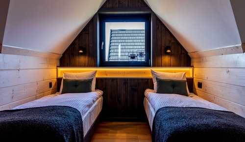 Deluxe Chalet, Mountain View