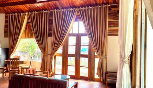 Chalet, Garden View