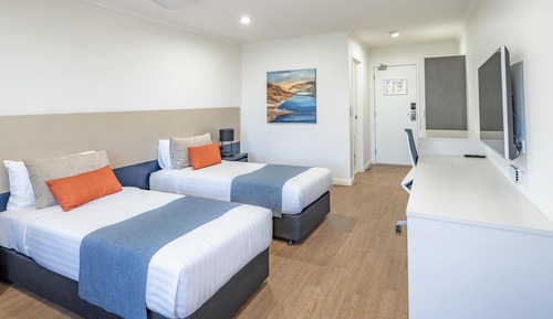 Deluxe Room, 2 Twin Beds, Non Smoking