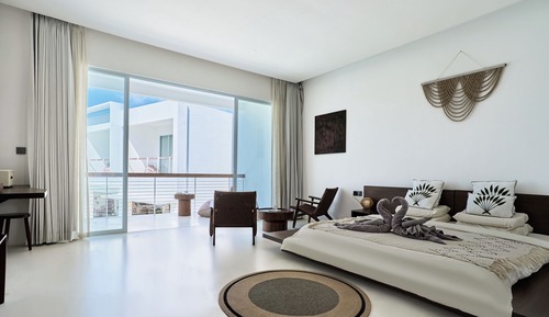 Elite Double Room, Courtyard View