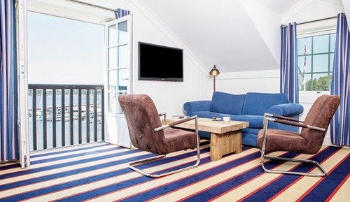 Executive Studio Suite
