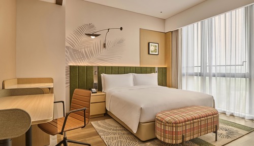 Deluxe Room, 1 King Bed
