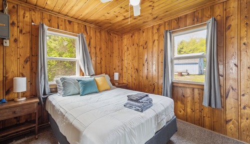 Family Cabin, Beach View