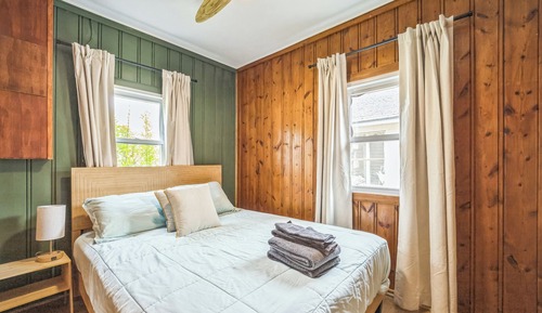Family Cabin, 2 Bedrooms, Non Smoking, Beachfront