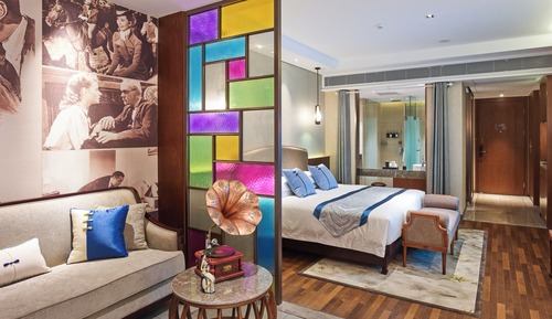 Luxury Double Room, City View