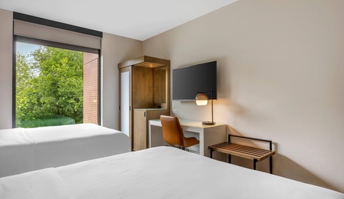 Standard Room, 2 Queen Beds, Non Smoking