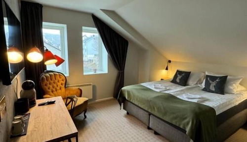 Comfort Double Room, City View