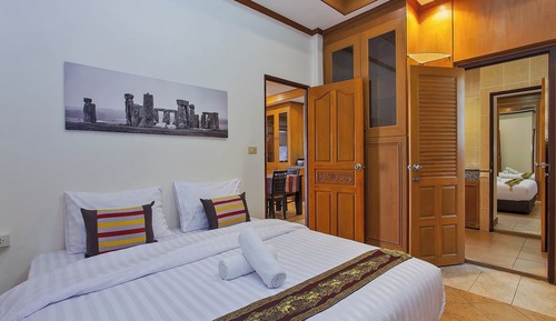 Grand Villa
