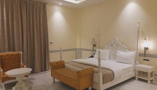 Superior Suite