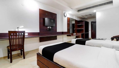 Deluxe Double Room, Courtyard View