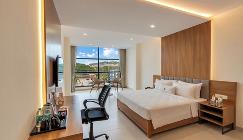 Deluxe Double Room