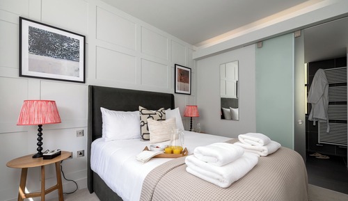 Gallery Apartment