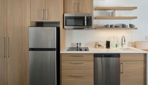 Studio, 2 Queen Beds, Kitchen