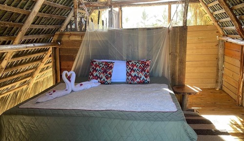 Standard Cabin, Beach View