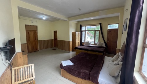 Deluxe Quadruple Room, Balcony, Mountain View