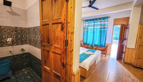 Deluxe Double Room, Balcony, Mountain View